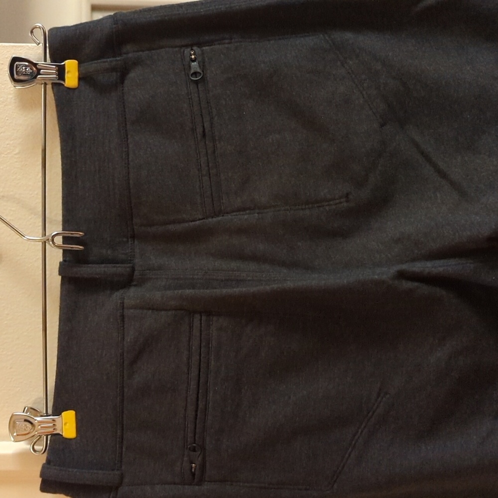 Lululemon pants - Picture 3 of 5